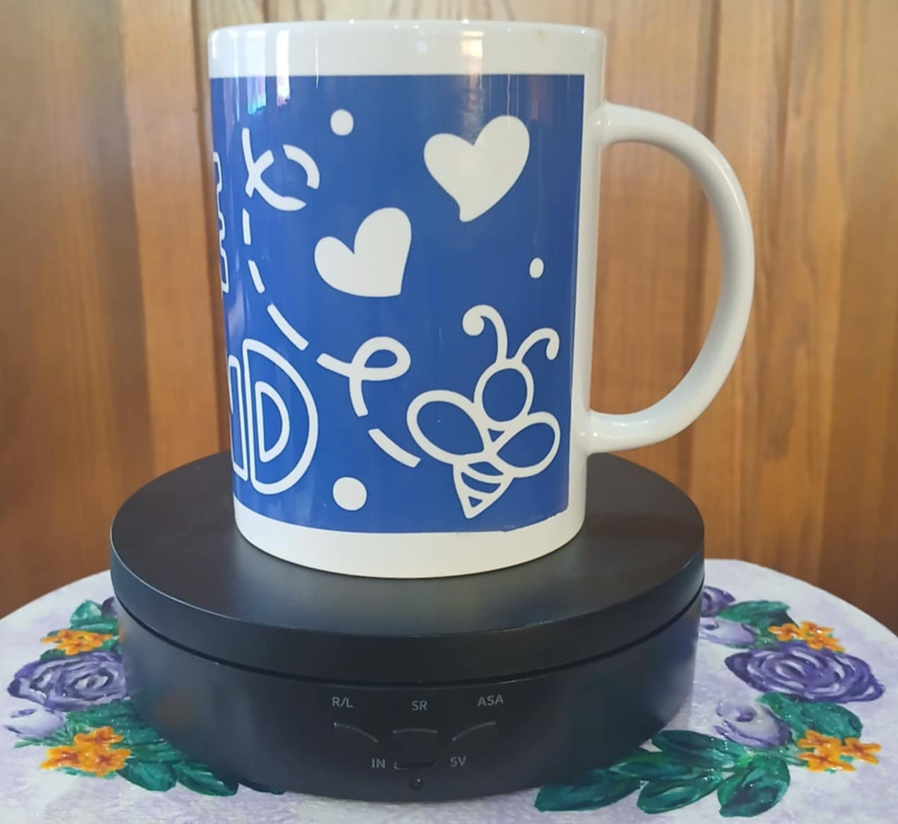 Bee Kind Mug